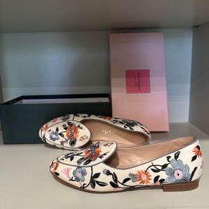 Kate Spade NY - demifloral garden bone flats with box